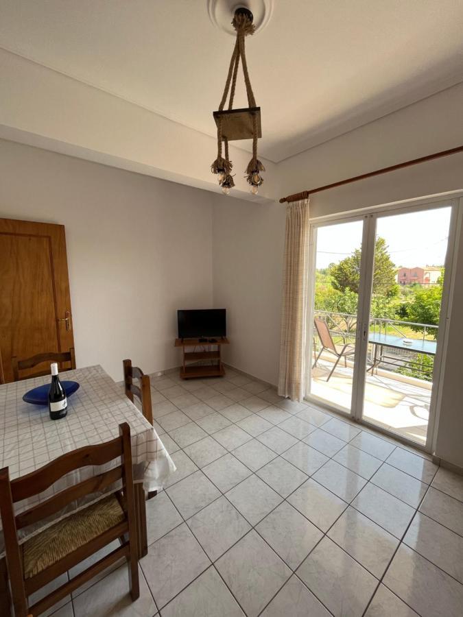 Koulouras Holiday Apartments Nikolaíika Екстериор снимка